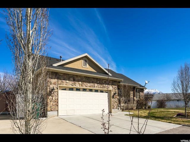 1055 S 1650 E, Clearfield, UT 84015 — photo 2