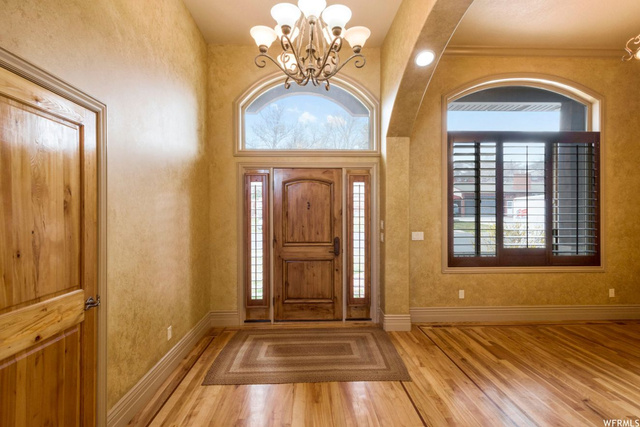 1836 S Spring Creek Dr E, Bountiful, UT 84010 — photo 2