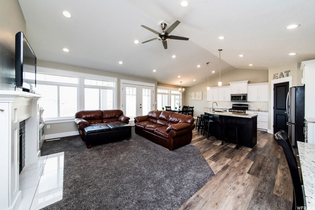 511 E 800 S, Providence, UT 84332 — photo 8
