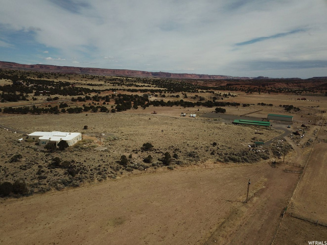 731 S 1190 E, Teasdale, UT 84773 — photo 9