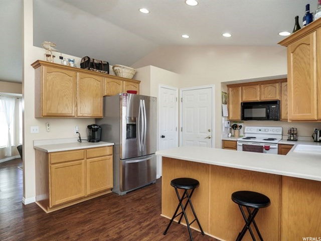 3932 S 2525 W, Roy, UT 84067 — photo 4