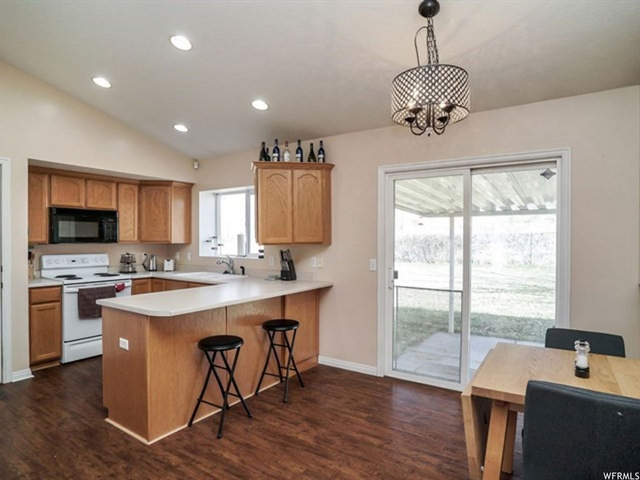 3932 S 2525 W, Roy, UT 84067 — photo 3