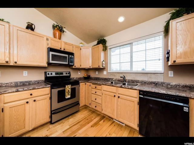 526 S 760 E, Smithfield, UT 84335 — photo 6