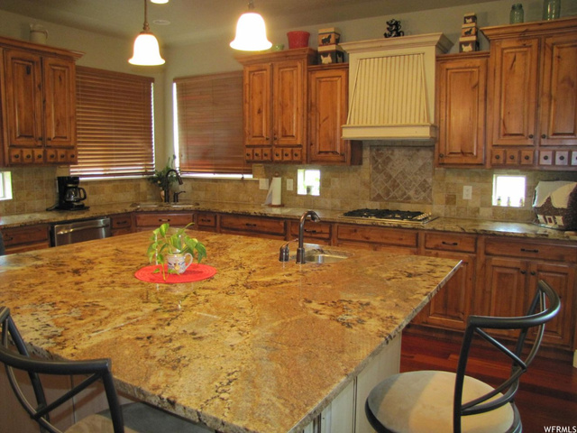 869 E 3575 N, North Ogden, UT 84414 — photo 12