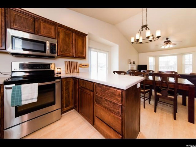 696 S 220 E, Smithfield, UT 84335 — photo 4