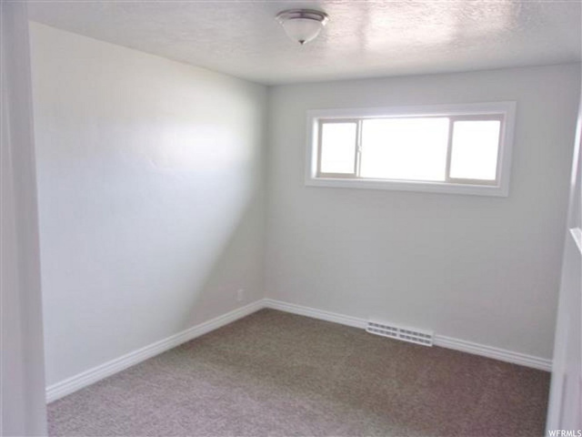 593 E 400 N, Roosevelt, UT 84066 — photo 11
