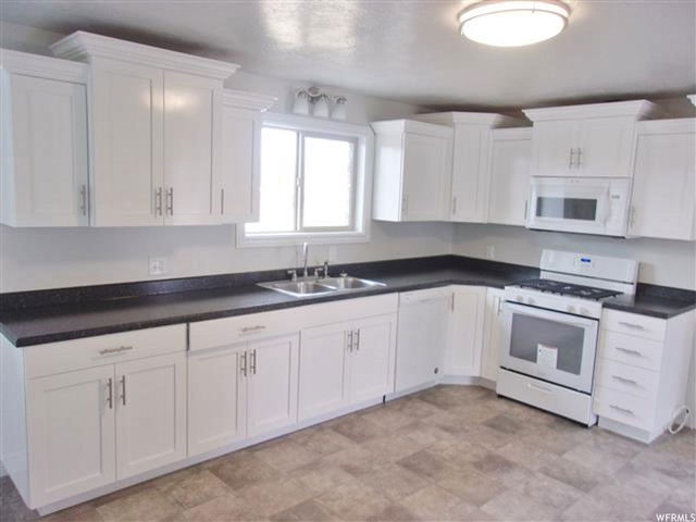 593 E 400 N, Roosevelt, UT 84066 — photo 5