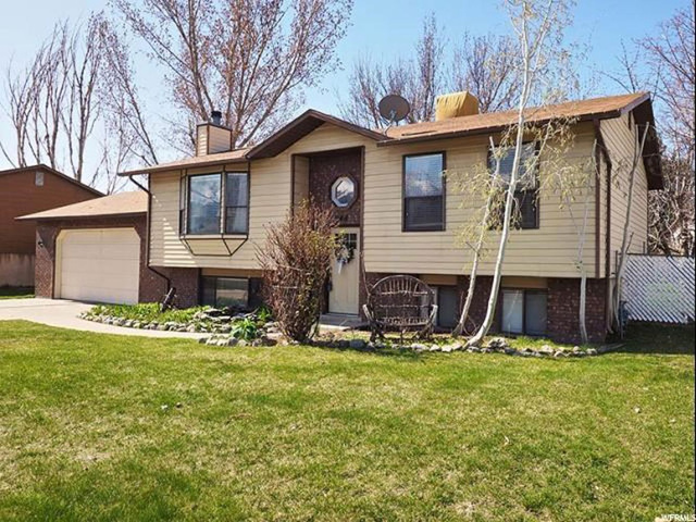 948 S 200 E, Layton, UT 84041 — photo 2