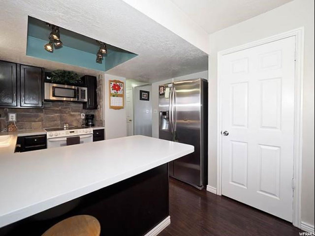 948 S 200 E, Layton, UT 84041 — photo 11