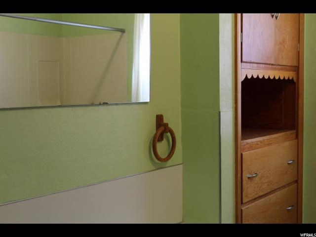 66 E Rustler St S, Teasdale, UT 84773 — photo 9