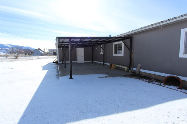 979 S 1st E, Grace, ID 83241 — photo 5