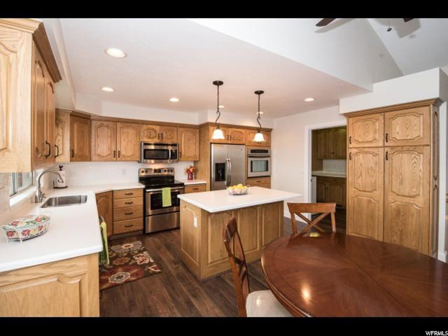 192 S Ridgeview Dr, Orem, UT 84058 — photo 9