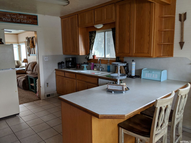 165 N 200 E, Tremonton, UT 84337 — photo 4