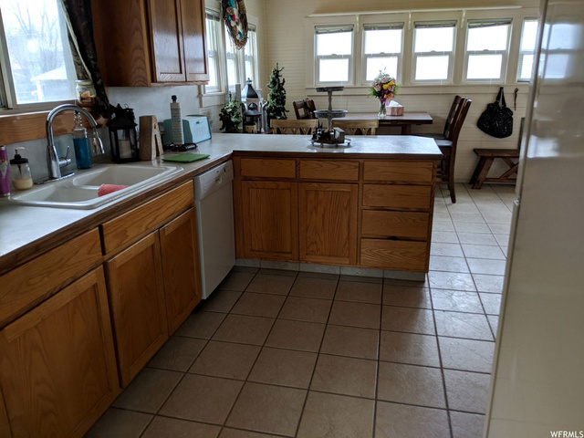 165 N 200 E, Tremonton, UT 84337 — photo 5