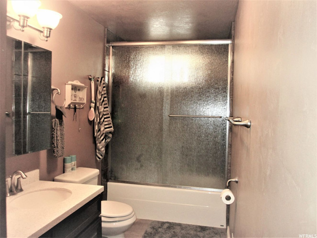 369 S State St E, Roosevelt, UT 84066 — photo 9