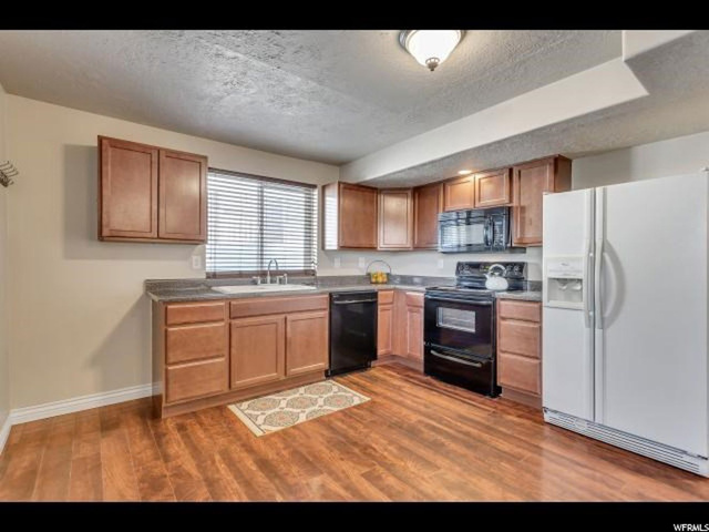 1629 N 2615 W, Clinton, UT 84015 — photo 11