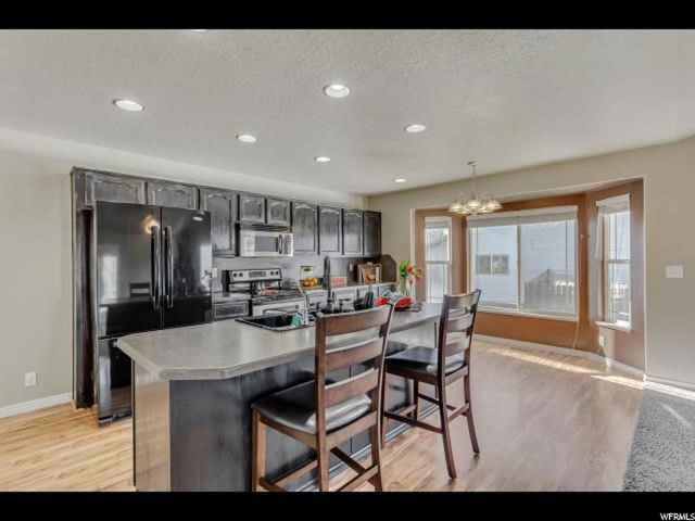 1629 N 2615 W, Clinton, UT 84015 — photo 6