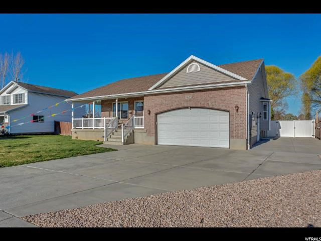 1629 N 2615 W, Clinton, UT 84015 — photo 2