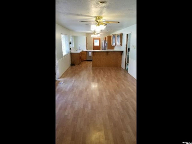 851 S 750 E, Bountiful, UT 84010 — photo 3