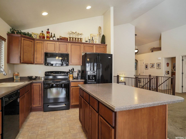 1079 S 1875 W, Syracuse, UT 84075 — photo 11