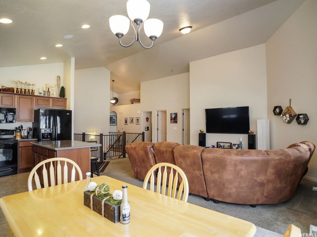 1079 S 1875 W, Syracuse, UT 84075 — photo 10