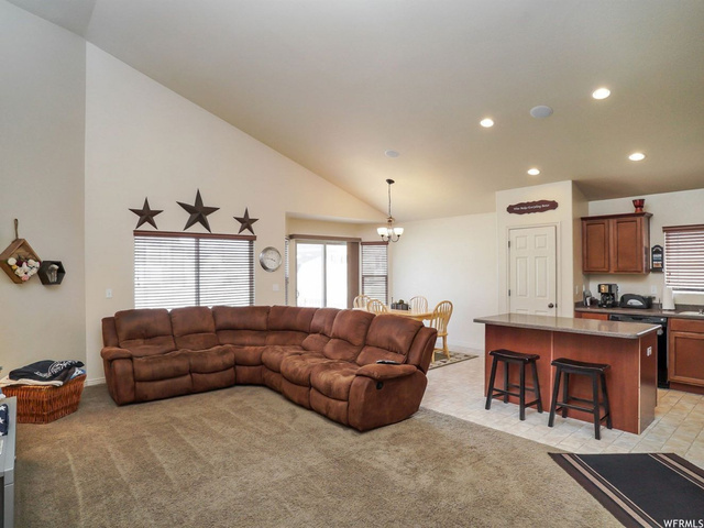 1079 S 1875 W, Syracuse, UT 84075 — photo 4