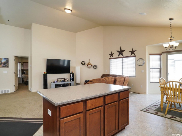 1079 S 1875 W, Syracuse, UT 84075 — photo 12
