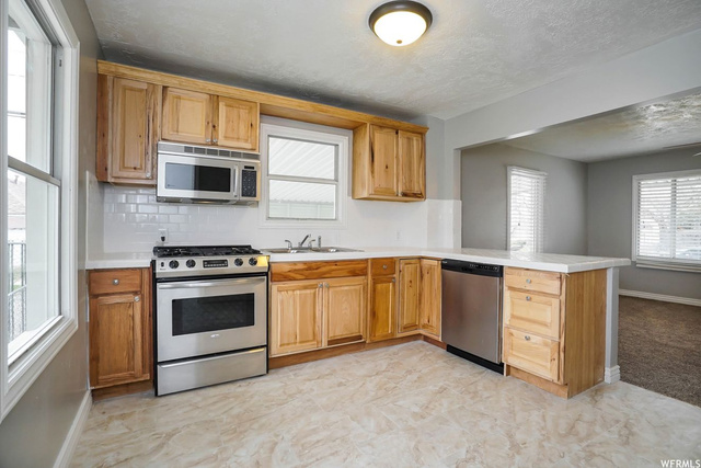 1223 E Oak St S, Ogden, UT 84401 — photo 6