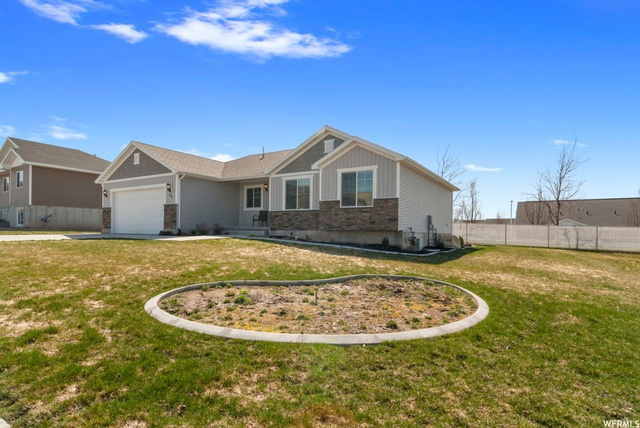 238 E 680 N, Smithfield, UT 84335 — photo 6