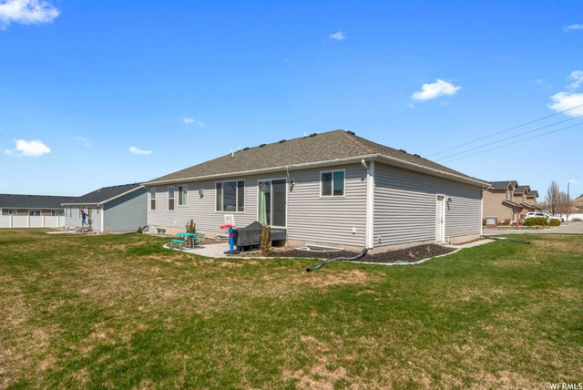 238 E 680 N, Smithfield, UT 84335 — photo 7