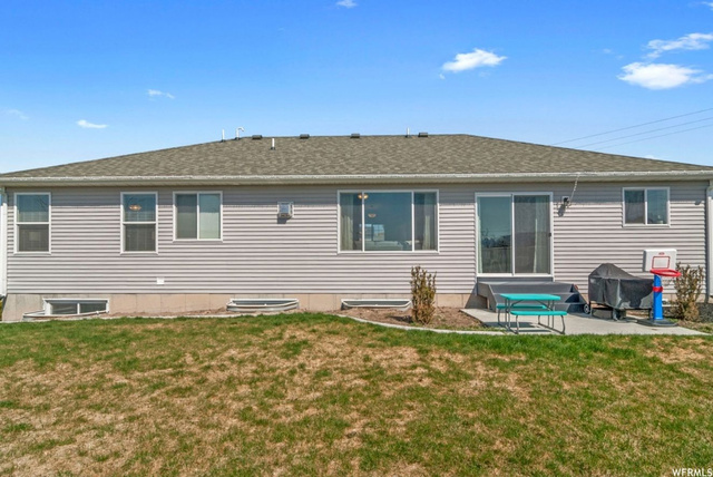 238 E 680 N, Smithfield, UT 84335 — photo 8