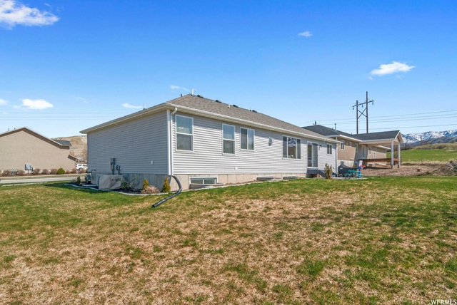 238 E 680 N, Smithfield, UT 84335 — photo 10