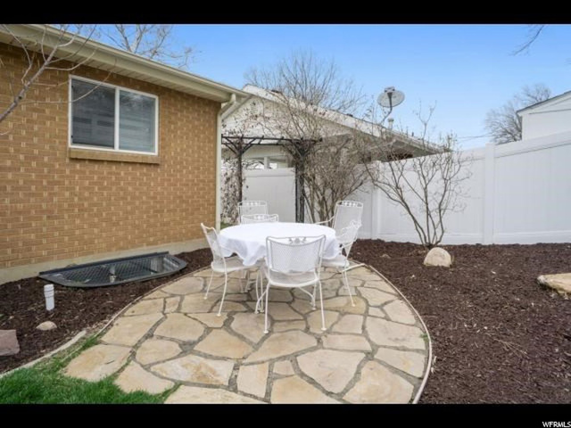 1841 Oakmont Dr, Bountiful, UT 84010 — photo 11