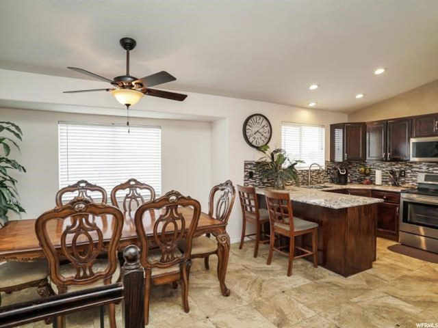 1609 N 2275 W, Clinton, UT 84015 — photo 7