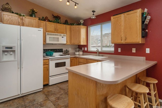 1098 E 375 S, Layton, UT 84041 — photo 2