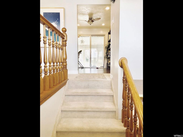 1380 E Chokecherry Dr S, Bountiful, UT 84010 — photo 3