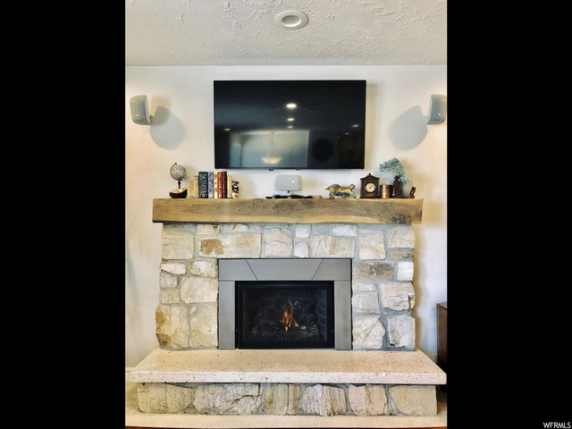 1380 E Chokecherry Dr S, Bountiful, UT 84010 — photo 6