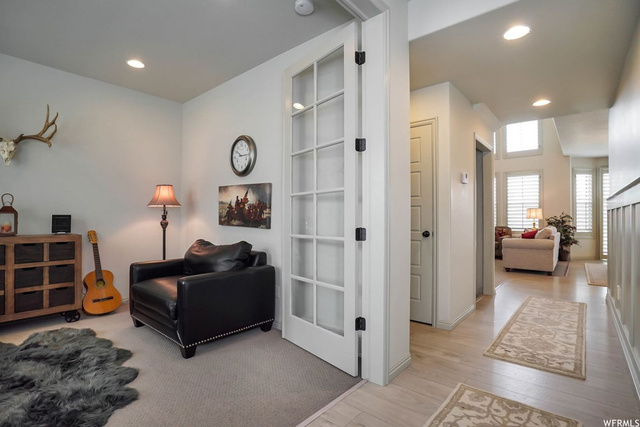 842 S Snap Dragon Dr E, Fruit Heights, UT 84037 — photo 2