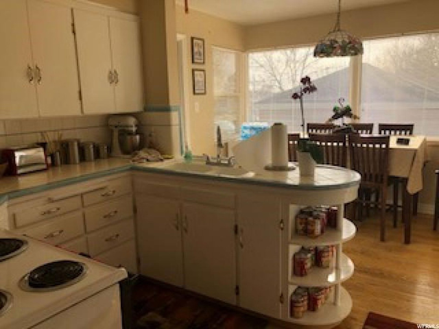 66 S 100 W, Bountiful, UT 84010 — photo 4