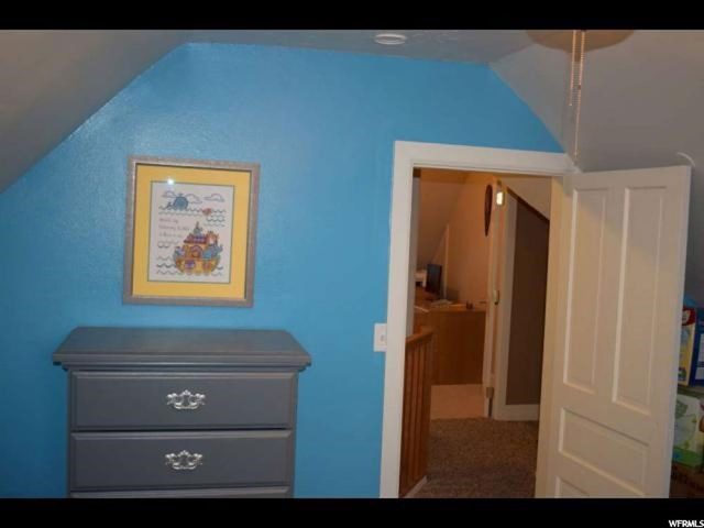 586 S 600 E, River Heights, UT 84321 — photo 6