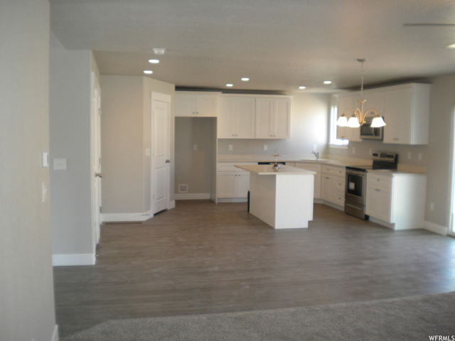 2104 E Weeping Cherry Ln, Eagle Mountain, UT 84005 — photo 12