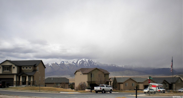 2104 E Weeping Cherry Ln, Eagle Mountain, UT 84005 — photo 4