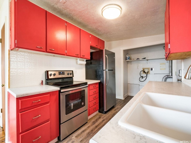 4936 S 2500 W, Roy, UT 84067 — photo 9