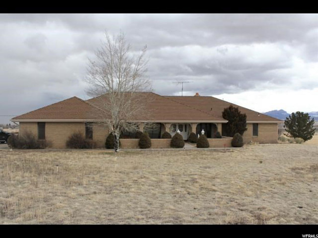 951 S 230 E, Panguitch, UT 84759 — photo 2