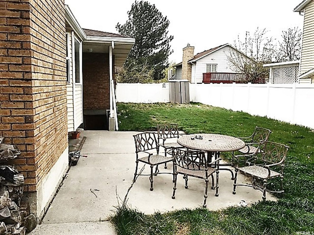 1689 E Michael Way, Sandy, UT 84093 — photo 5