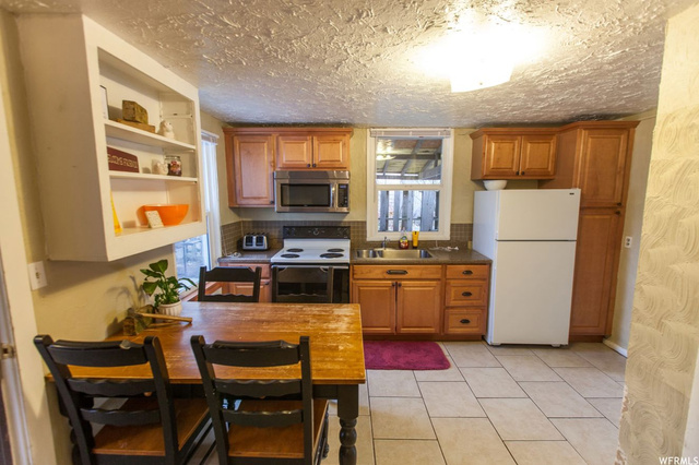 220 N Preston Ave, Logan, UT 84321 — photo 10
