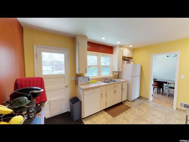 838 N Hillcrest Ave, Logan, UT 84321 — photo 2