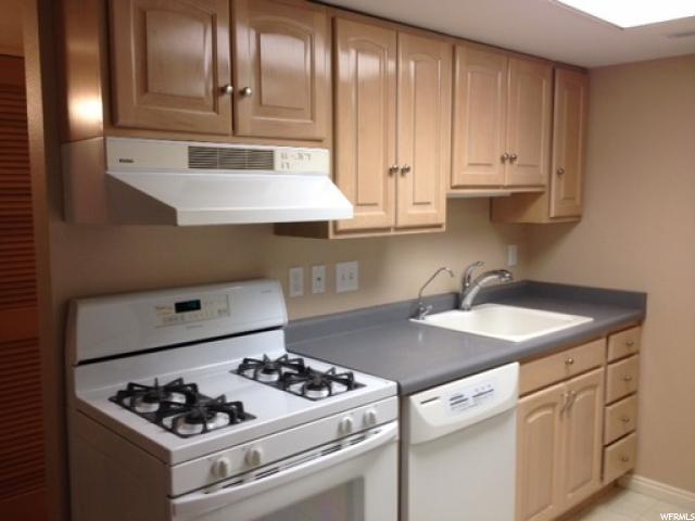 5710 S 900 E #8, Murray, UT 84121 — photo 2