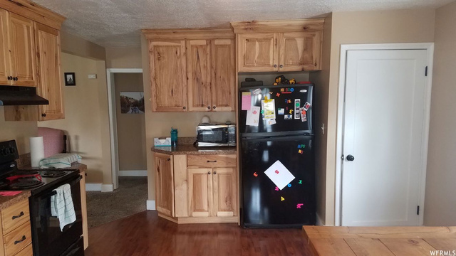 407 E 500 S, River Heights, UT 84321 — photo 5