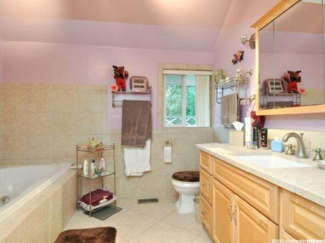 1205 E Lakeview Dr, Bountiful, UT 84010 — photo 4
